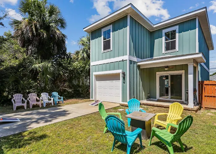 1621 E Cervantes St * Pensacola