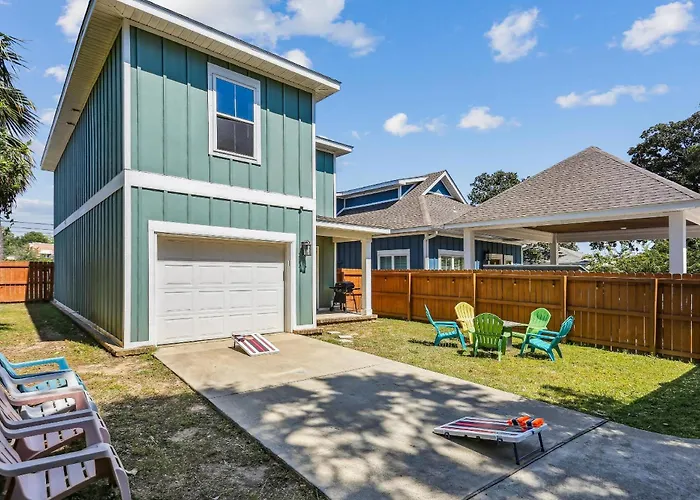 1621 E Cervantes St Pensacola