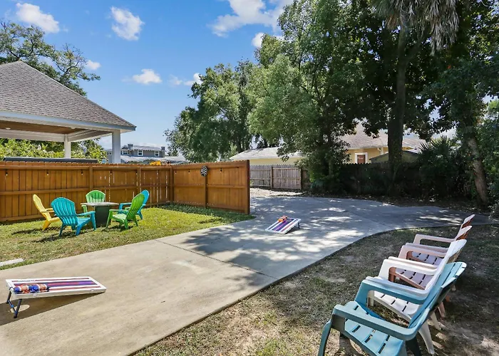 Holiday home 1621 E Cervantes St *